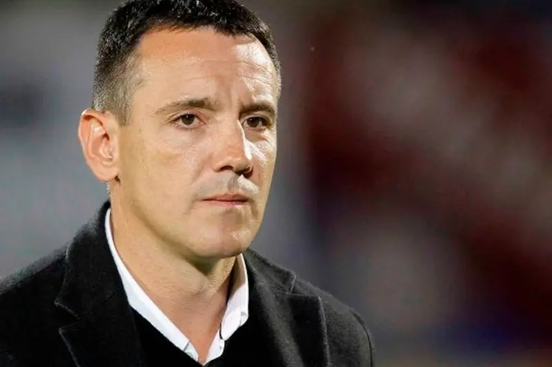 بعد اقترابه من الأبيض.. من هو فوك رازوفيتش المرشح لتدريب الزمالك؟